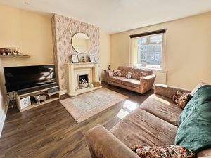 Photo 5- click for photo gallery